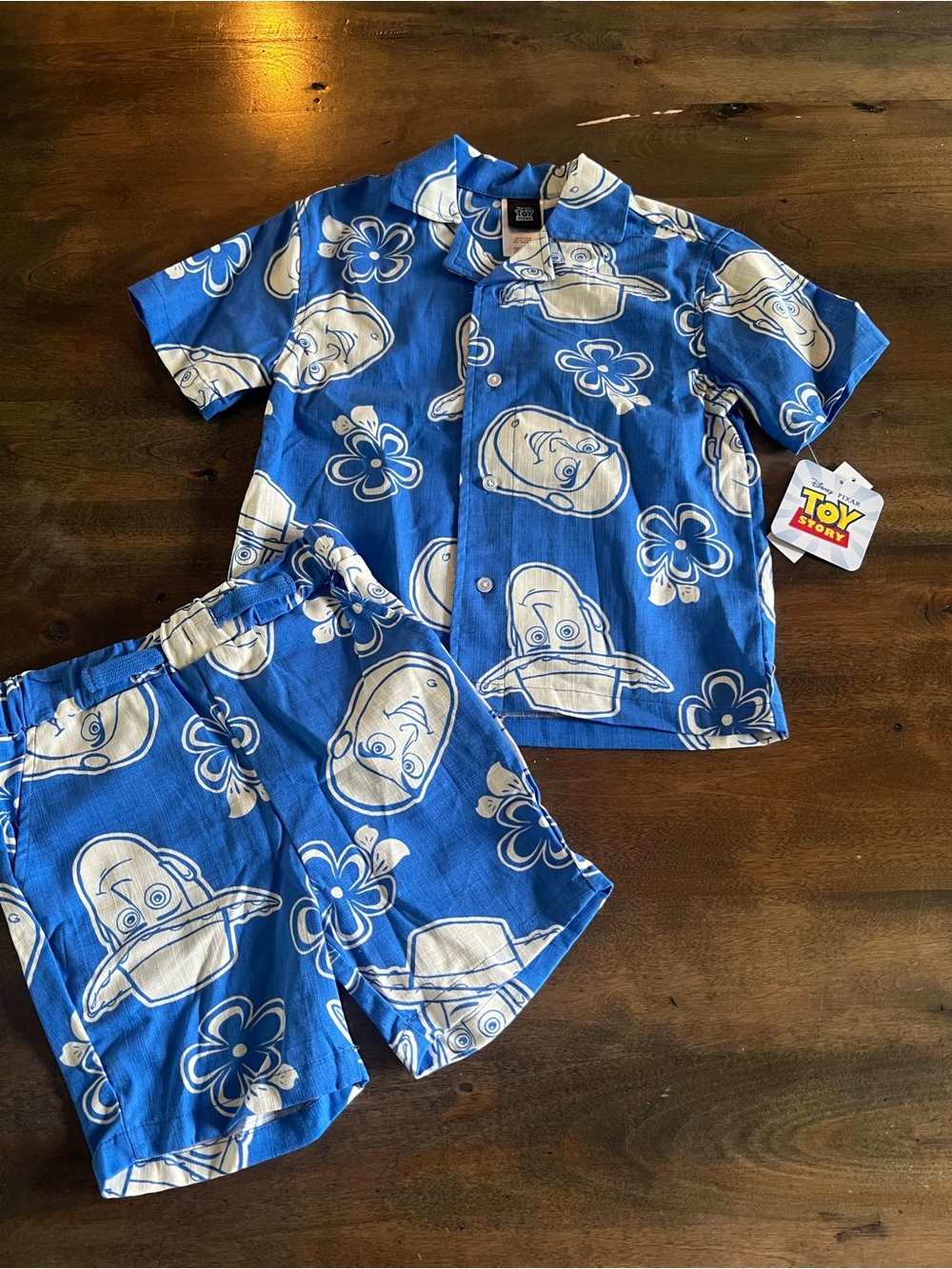 Disney Pixar Toy Story Boys 4T Hawaiian Shirt Shorts Set Blue NWT - Picture 2 of 9